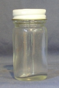 1 OZ. GLASS LURE BOTTLES WITH CAPS / WIDE